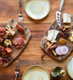 Longtable Beer Cafe