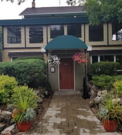 Otto’s Restaurant & Bar