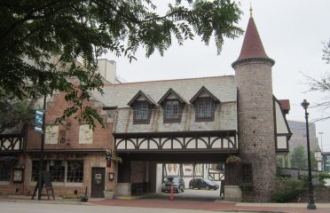 Knights Bar